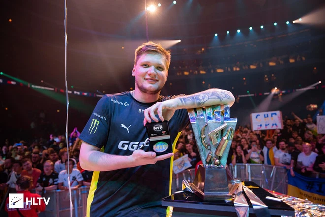 Tổng thống Ukraine đích thân chúc mừng NAVI sau chiến tích tại PGL CSGO Major